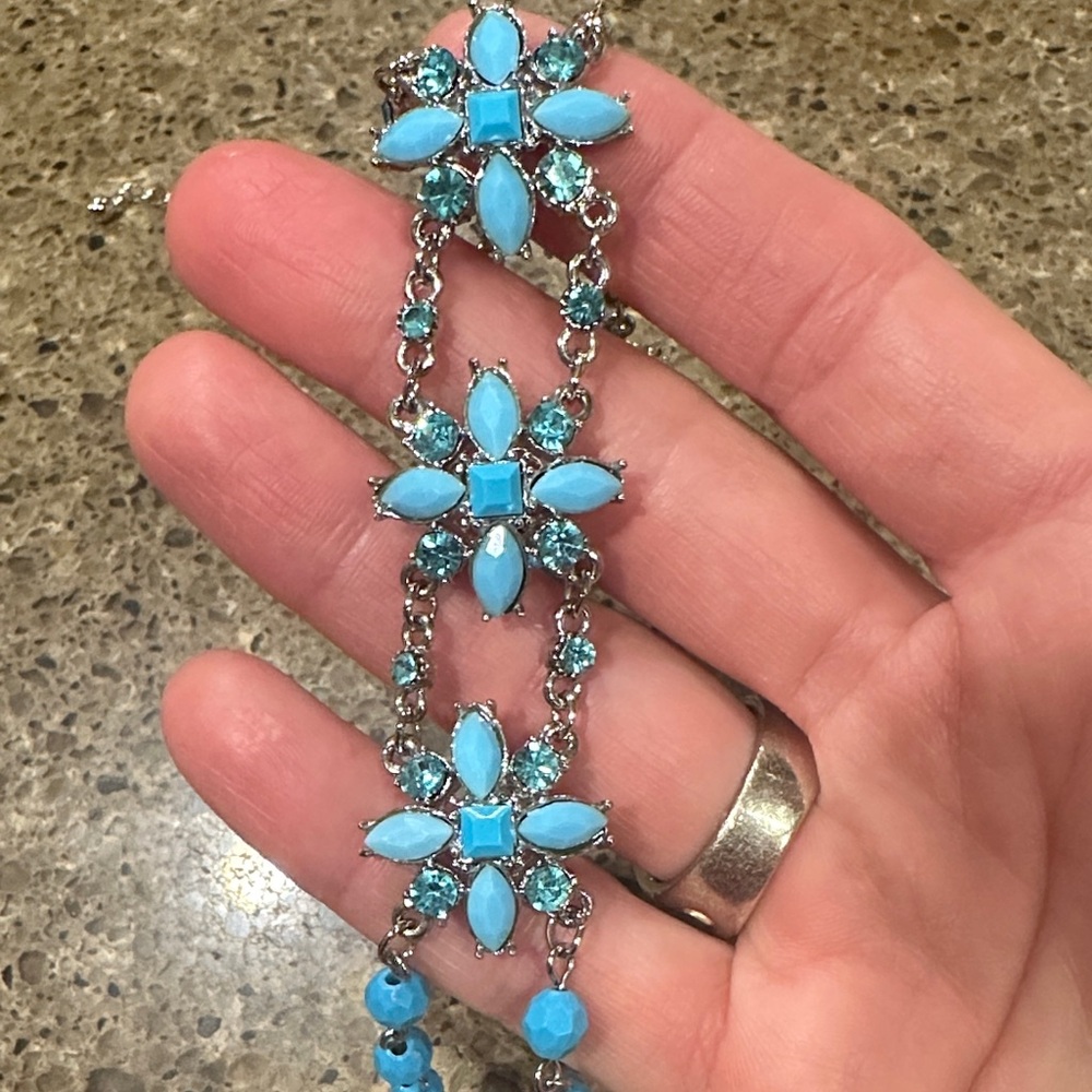Vintage Turquoise Floral Necklace and Earring Set - Picture 5 of 5
